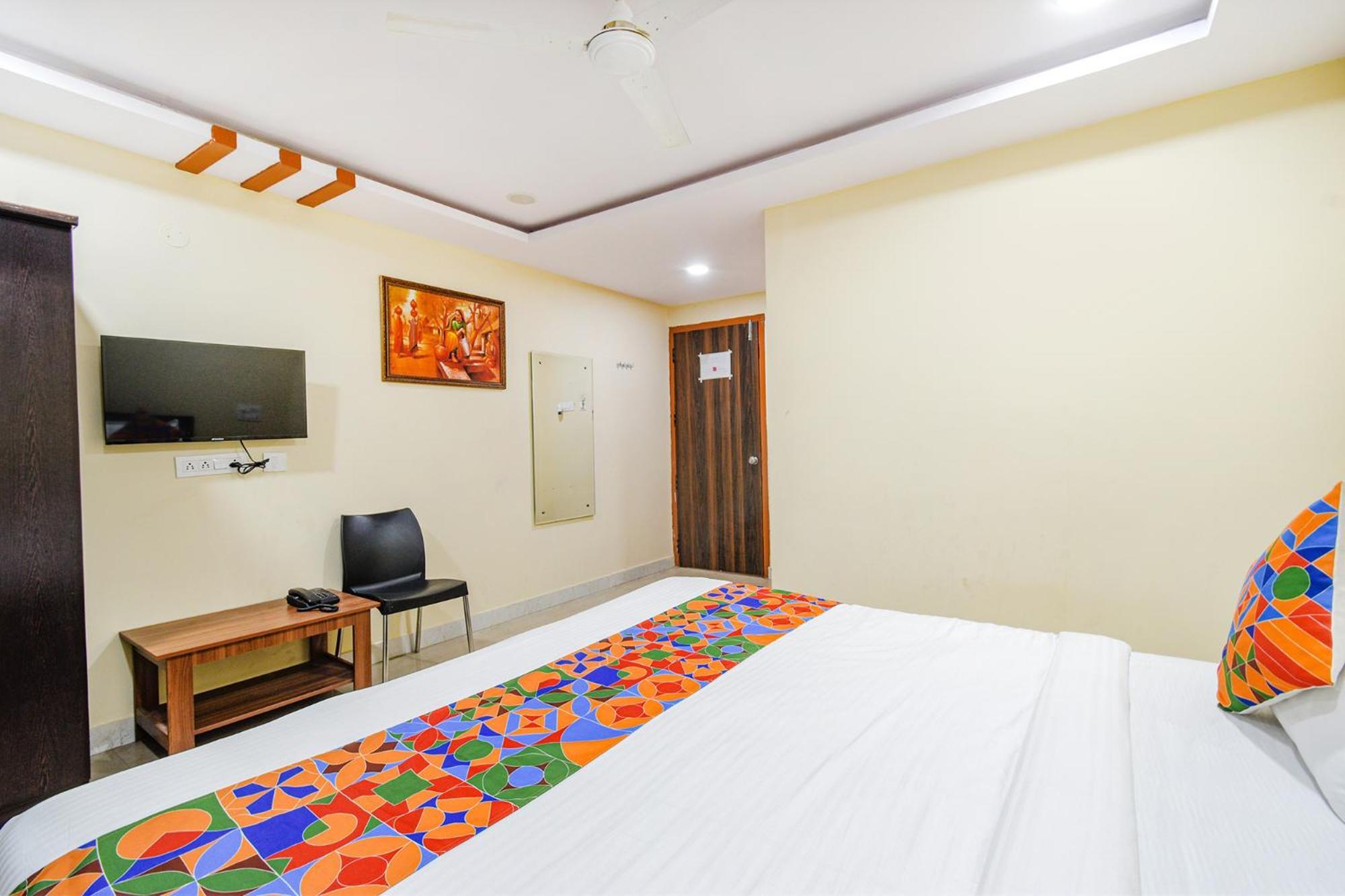 Fabhotel N Residency, Hitech City - 350M From Yashoda Hospital, Hitech City Гайдарабад Екстер'єр фото