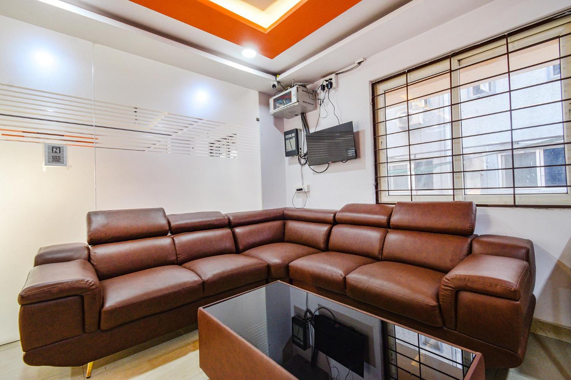 Fabhotel N Residency, Hitech City - 350M From Yashoda Hospital, Hitech City Гайдарабад Екстер'єр фото