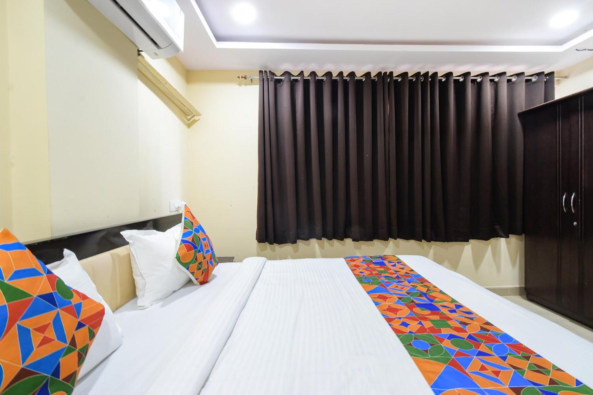 Fabhotel N Residency, Hitech City - 350M From Yashoda Hospital, Hitech City Гайдарабад Екстер'єр фото